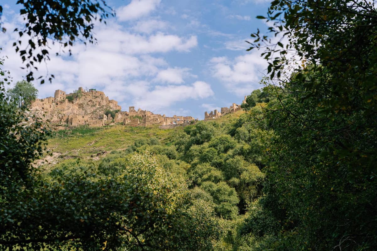 Горный Дагестан за 4 дня: Сулакский каньон, язык Тролля, Хунзах, Гамсутль, Гуниб, Гоор - фото 8