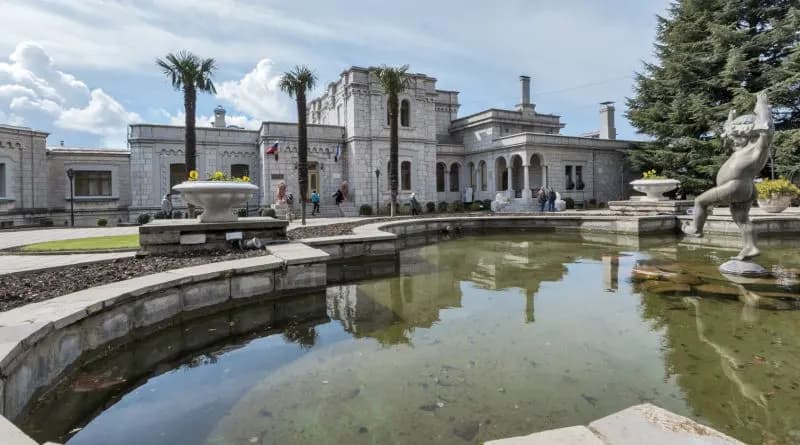 Юсуповский дворец + Бункер Сталина +обзорное путешествие по Южному берегу Крыма