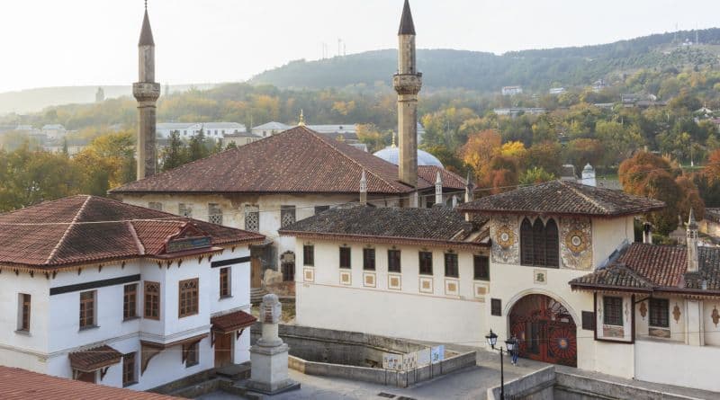 утешествие в историю! Бахчисарай - столица Крымского ханства+ Пещерный монастырь+Пещерный город - фото 1