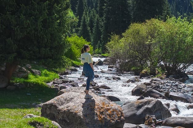 Кыргызстан и Казахстан: горы, озера и источники - фото 1