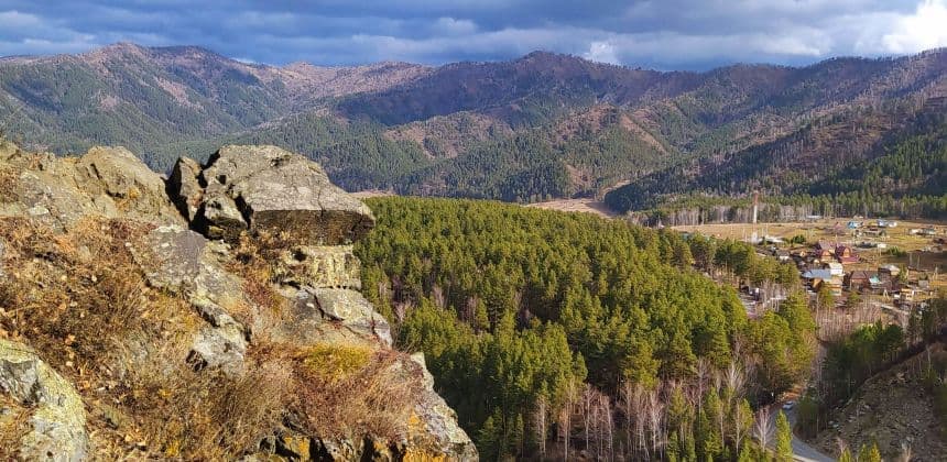Гора Менжелик ( экскурсия с баз от с. Барангол до с. Чемал )