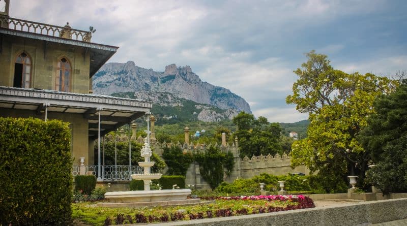 Индивидуальная экскурсия в Алупку - фото 10