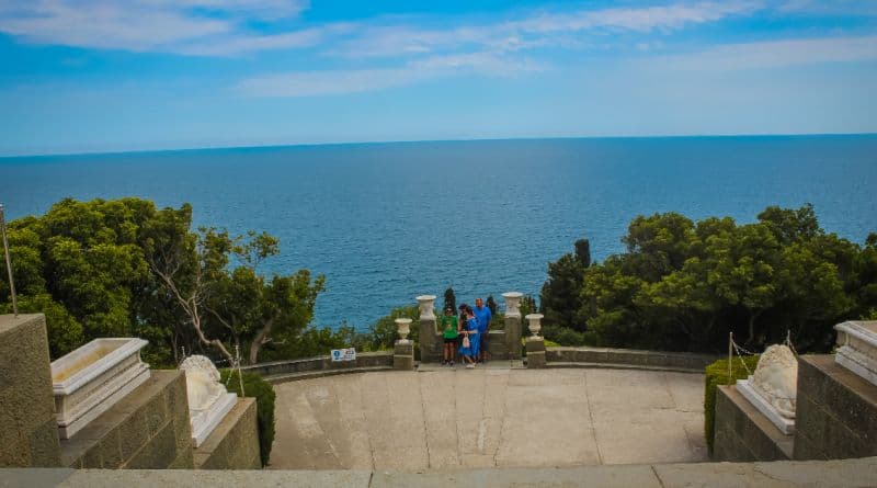Индивидуальная экскурсия в Алупку - фото 3