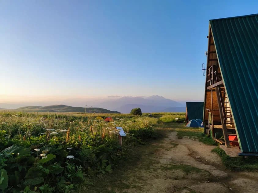 ТУР 30-ка ЧЕРЕЗ ГОРЫ К МОРЮ 5 дней / 4 ночи / 4 активных дня - фото 4
