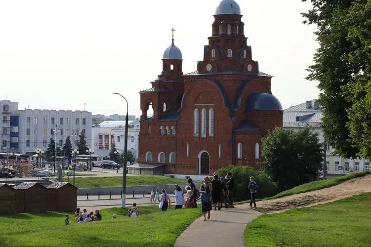 Автобусная экскурсия по Боголюбово и Владимиру - фото 1
