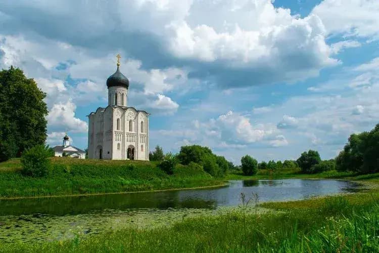 Автобусная экскурсия по Боголюбово и Владимиру