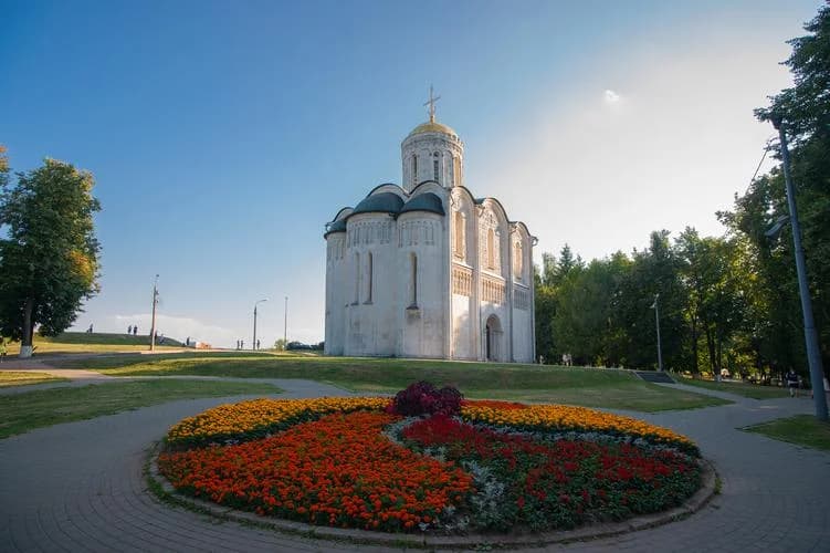 Пешеходная экскурсия по Владимиру памятники, музеи и дегустация - фото 2