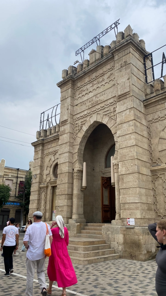 Дербент, экраноплан Лунь  