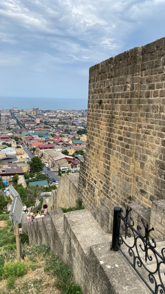 Дербент, экраноплан Лунь  