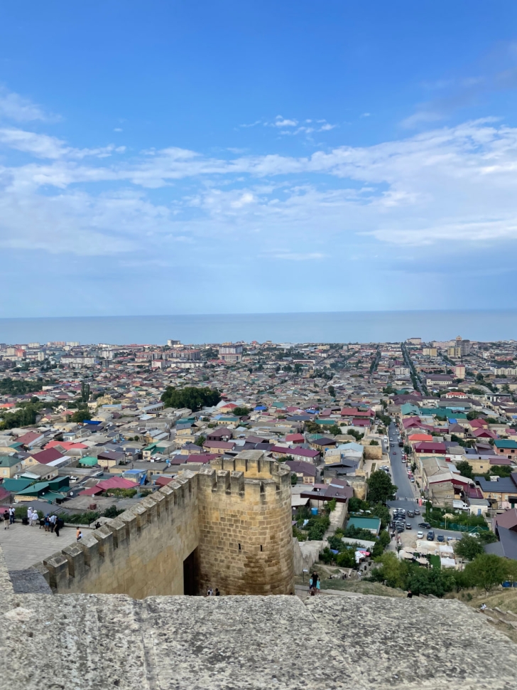 Дербент, экраноплан Лунь  