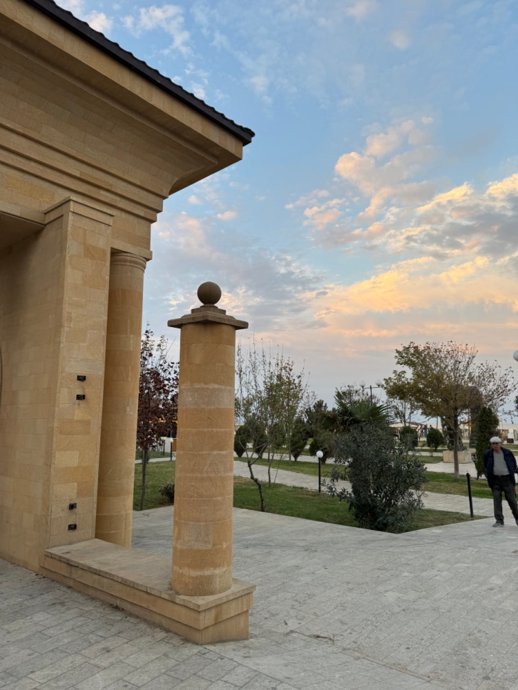 Дербент, экраноплан Лунь  